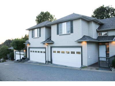 2088 WINFIELD Drive | Abbotsford British Columbia | Slide Image One