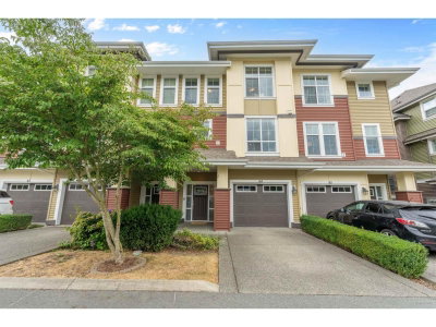 5469 CHINOOK Street | Chilliwack British Columbia | Slide Image One