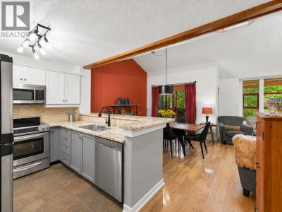 4652 BLACKCOMB Way | Whistler British Columbia | Slide Image Eleven