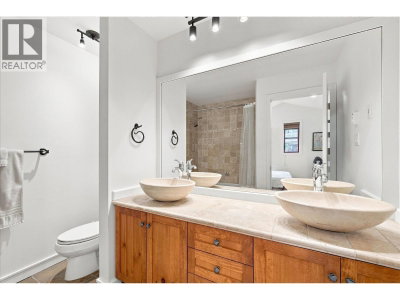 4652 BLACKCOMB Way | Whistler British Columbia | Slide Image Seventeen