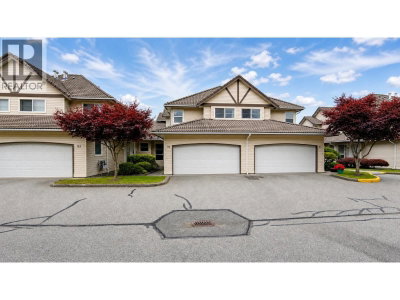 758 RIVERSIDE Drive | Port Coquitlam British Columbia | Slide Image Two