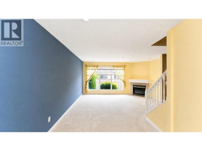 758 RIVERSIDE Drive | Port Coquitlam British Columbia | Slide Image Six