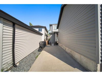 6253 148 Street | Surrey British Columbia | Slide Image Thirty-three