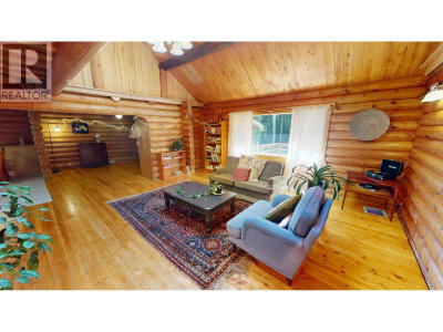 5092 QUESNEL-HIXON Road | Quesnel British Columbia | Slide Image Three