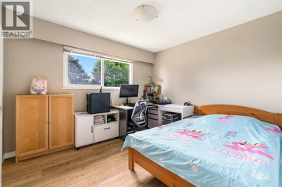 6620 GAINSBOROUGH Drive | Richmond British Columbia | Slide Image Nine