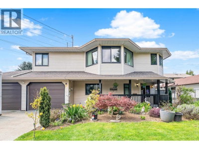12019 206 Street | Maple Ridge British Columbia | Slide Image One