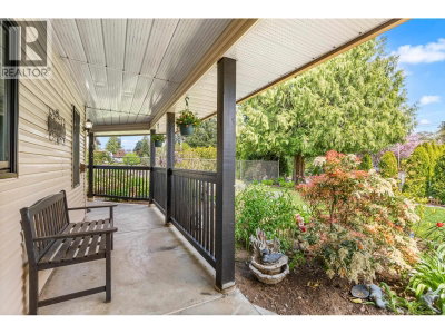 12019 206 Street | Maple Ridge British Columbia | Slide Image Two