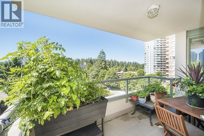 5848 OLIVE Avenue | Burnaby British Columbia | Slide Image Thirteen