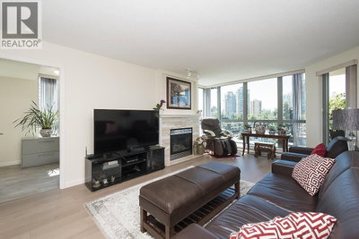 5848 OLIVE Avenue | Burnaby British Columbia | Slide Image Nine