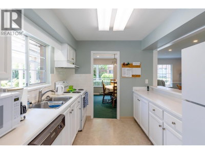 2973 BURLINGTON Drive | Coquitlam British Columbia | Slide Image Thirty-three