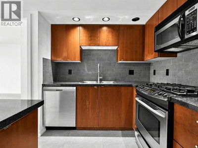 9188 HEMLOCK Drive | Richmond British Columbia | Slide Image Seven