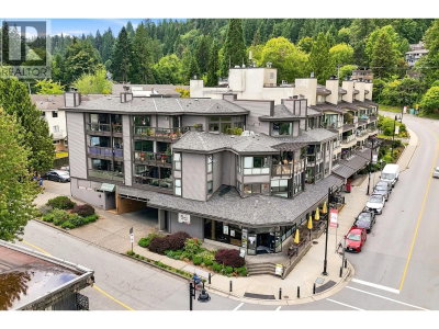 2181 PANORAMA Drive | North Vancouver British Columbia | Slide Image Fifteen