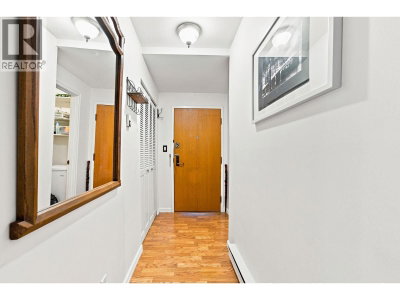 2181 PANORAMA Drive | North Vancouver British Columbia | Slide Image Eight
