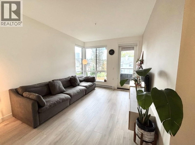 7579 16TH Street Burnaby British Columbia, V3N 0H7 - 2 Bedrooms Condo For Sale