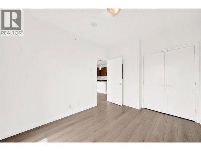 280 ROSS Drive | New Westminster British Columbia | Slide Image Twelve