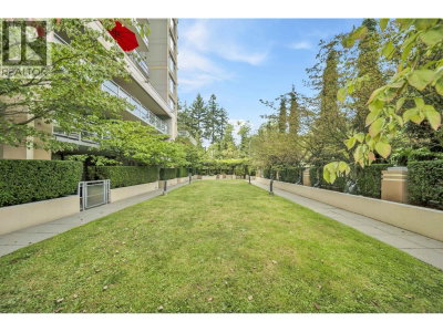 280 ROSS Drive | New Westminster British Columbia | Slide Image Thirty