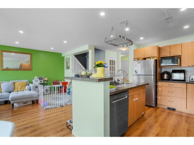 4401 BLAUSON Boulevard | Abbotsford British Columbia | Slide Image Ten