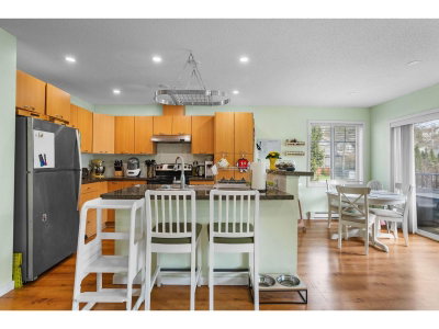 4401 BLAUSON Boulevard | Abbotsford British Columbia | Slide Image Six