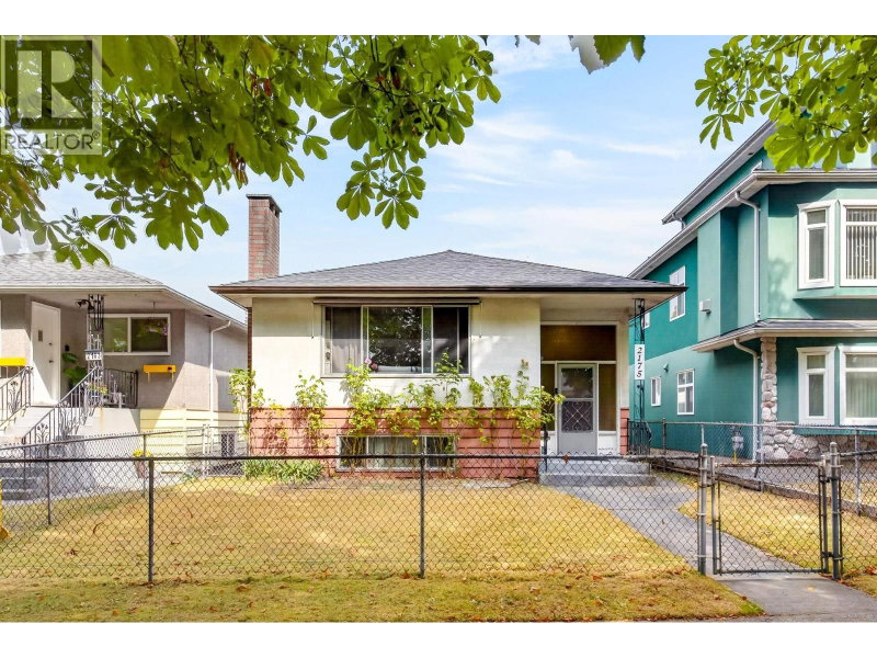 2175 WAVERLEY Avenue Vancouver British Columbia, V5P 1R4 - 3 Bedrooms Home For Sale