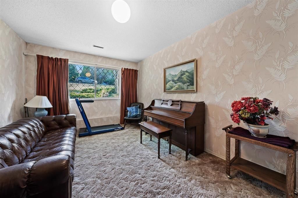 16881 31 AVENUE Image 22