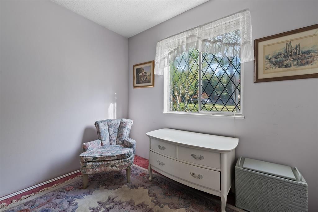 16881 31 AVENUE Image 33