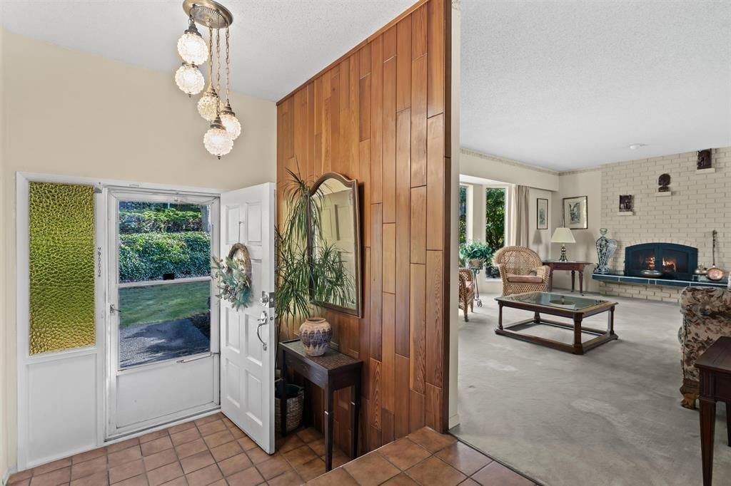 16881 31 AVENUE Image 4
