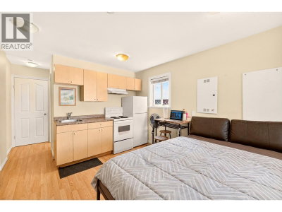 5009 PAYNE Street | Vancouver British Columbia | Slide Image Thirteen