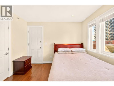 5009 PAYNE Street | Vancouver British Columbia | Slide Image Nine
