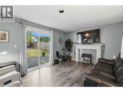 22950 126 Avenue | Maple Ridge British Columbia | Slide Image Sixteen