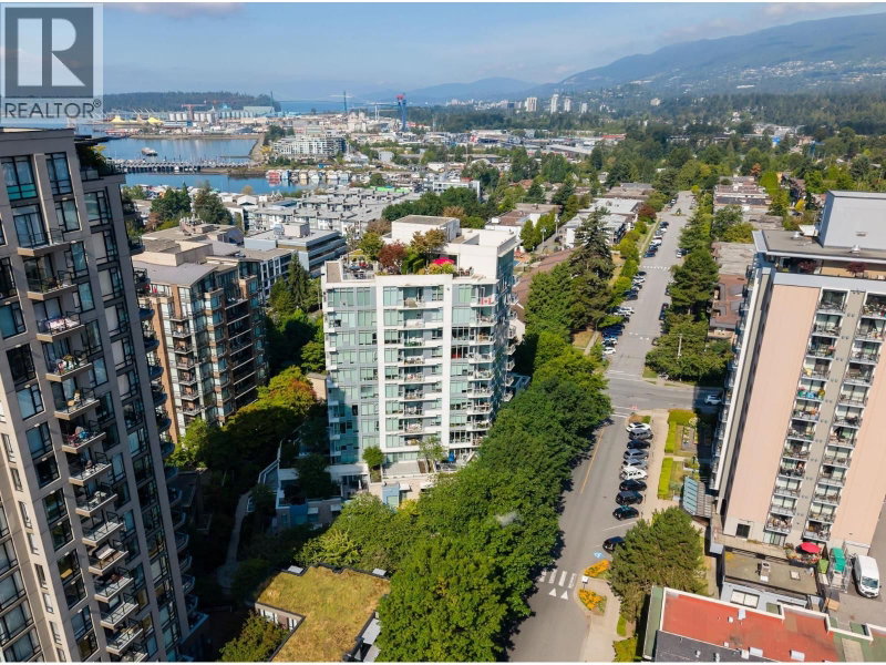 175 2ND Street North Vancouver British Columbia, V7M 0A5 - 2 Bedrooms Condo For Sale