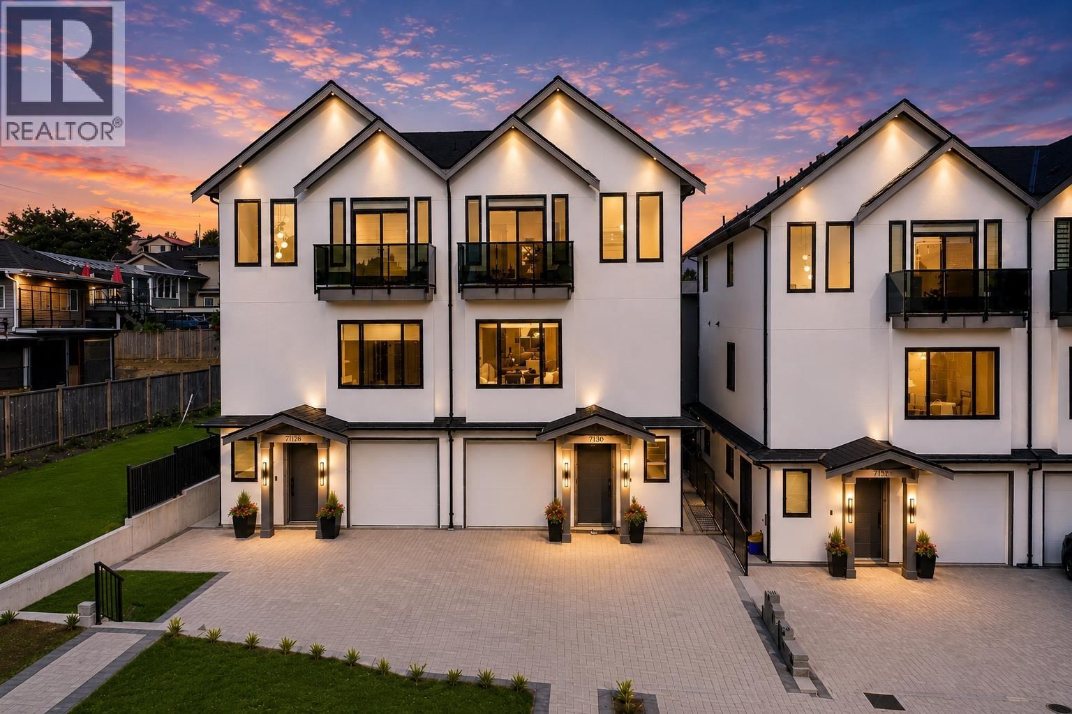 7990 BRADLEY Avenue, Burnaby, British Columbia V5J 0K5