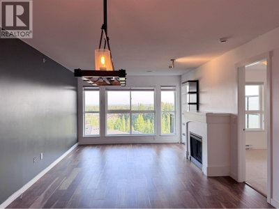 3082 DAYANEE SPRINGS Boulevard | Coquitlam British Columbia | Slide Image Ten
