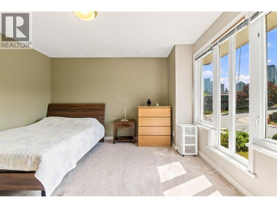 4229 HAZELWOOD Crescent | Burnaby British Columbia | Slide Image Twenty-one