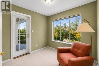 2607 PANORAMA Drive | Coquitlam British Columbia | Slide Image Nineteen