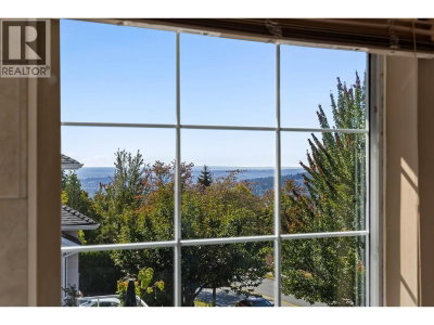 2607 PANORAMA Drive | Coquitlam British Columbia | Slide Image Twenty-five