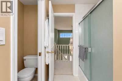 2607 PANORAMA Drive | Coquitlam British Columbia | Slide Image Thirty-two