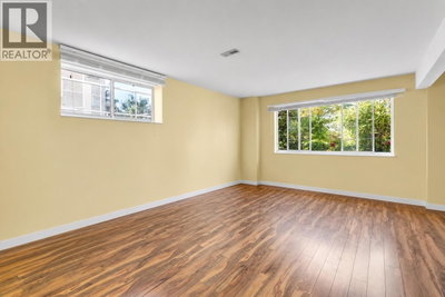2607 PANORAMA Drive | Coquitlam British Columbia | Slide Image Thirty-seven