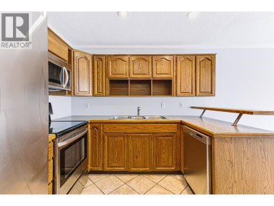 450 BROMLEY Street | Coquitlam British Columbia | Slide Image Thirteen