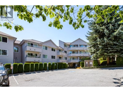 450 BROMLEY Street | Coquitlam British Columbia | Slide Image Three