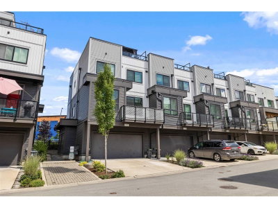 20057 82 Avenue | Langley British Columbia | Slide Image Thirty-five