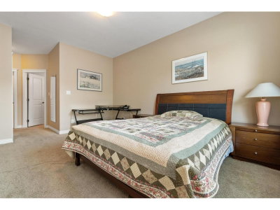 5976 HUNTER CREEK Crescent | Chilliwack British Columbia | Slide Image Eleven