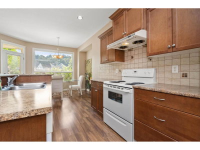 5976 HUNTER CREEK Crescent | Chilliwack British Columbia | Slide Image Thirty