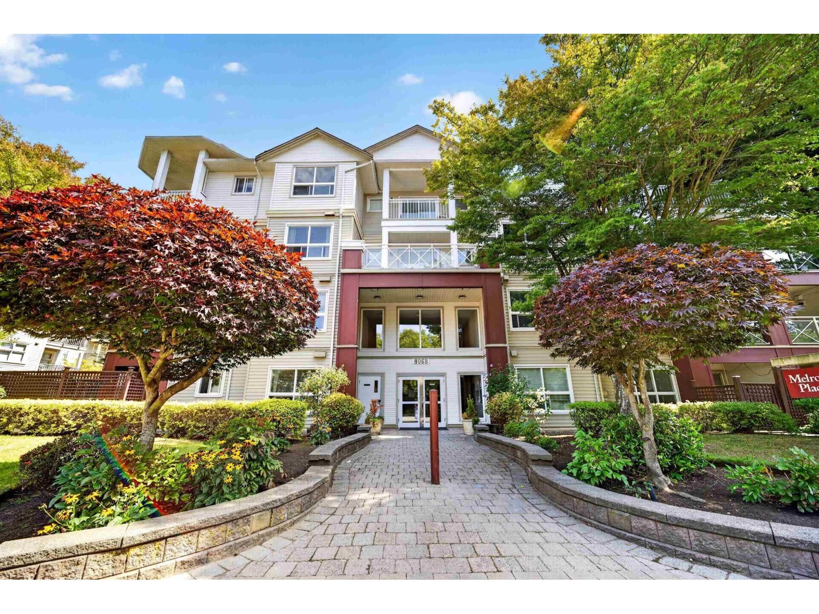 8068 120A Street, Surrey, British Columbia V3W 3P3