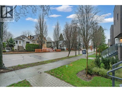 2071 1ST Avenue | Vancouver British Columbia | Slide Image Thirty-five