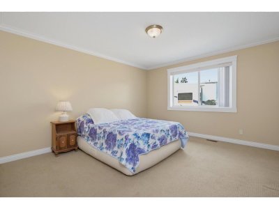 16407 11A Avenue | Surrey British Columbia | Slide Image Twenty-two