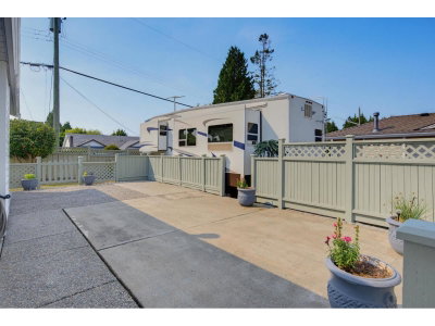 16407 11A Avenue | Surrey British Columbia | Slide Image Thirty-two