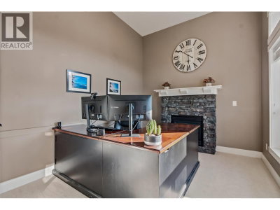 13887 DOCKSTEADER Loop | Maple Ridge British Columbia | Slide Image Eight