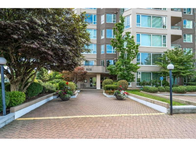 3170 GLADWIN Road | Abbotsford British Columbia | Slide Image Two