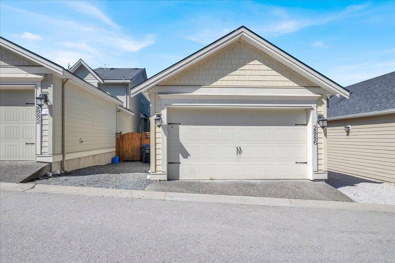2886 160 Street Surrey British Columbia, V3Z 3W1 - 5 Bedrooms Home For Sale