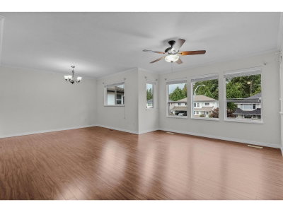 32878 HARWOOD Place | Abbotsford British Columbia | Slide Image Thirteen